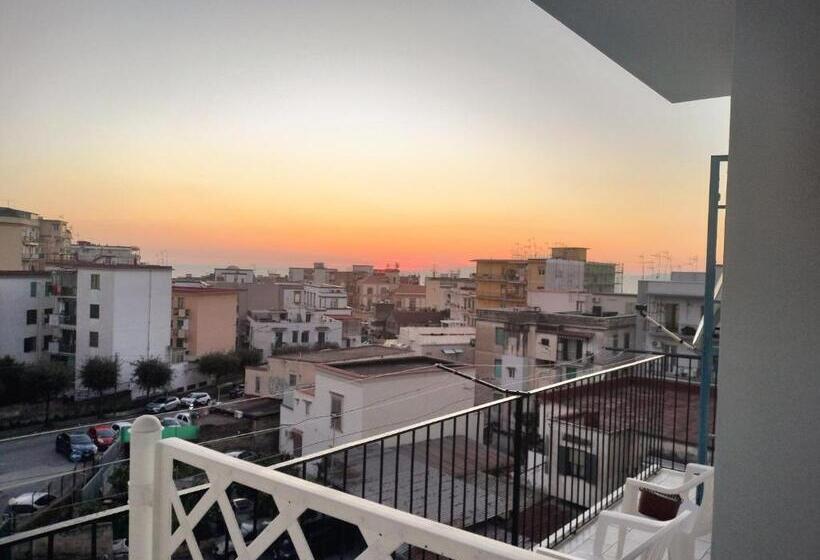 تختخواب و صبحانه S Agapò