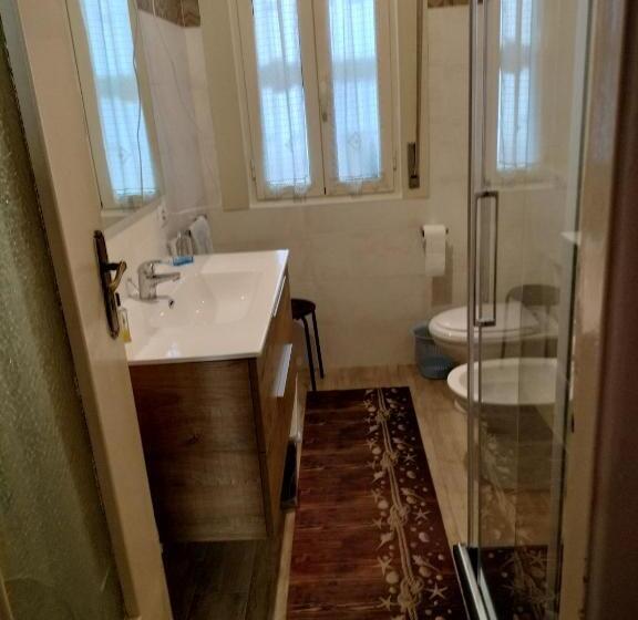 تختخواب و صبحانه S Agapò