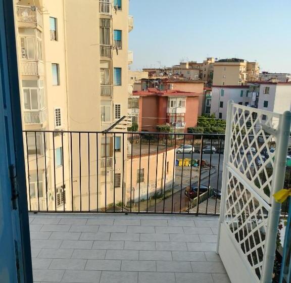 تختخواب و صبحانه S Agapò