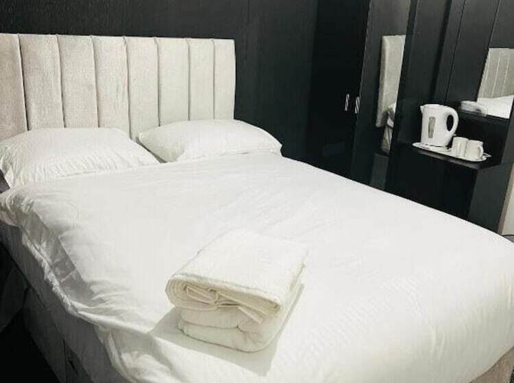 فندق The Pleasant House