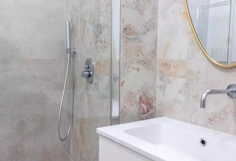 ペンション Borgo La Chiusa