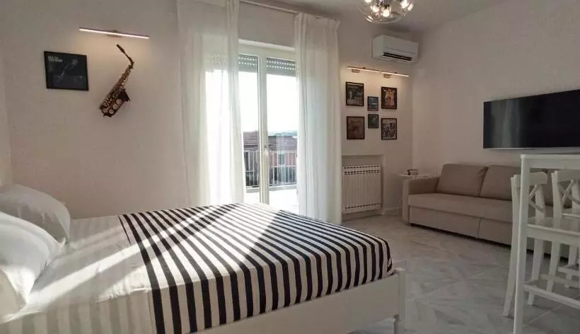 Majatalo Colombo 477 Stanze Jazz, Soul, Classica