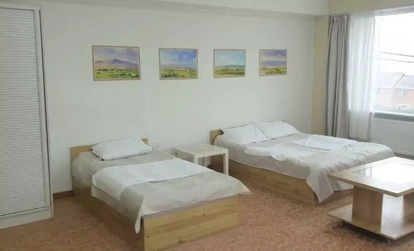 پانسیون Gandan Terrace Guesthouse