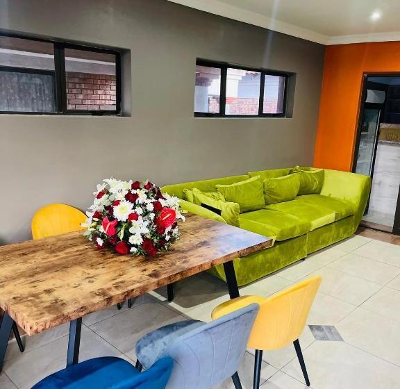 بنسيون Mpisana Boutique Guesthouse