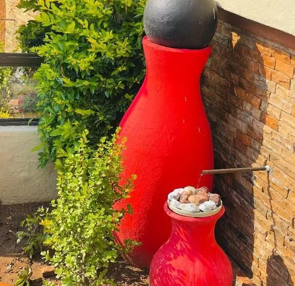 ペンション Mpisana Boutique Guesthouse
