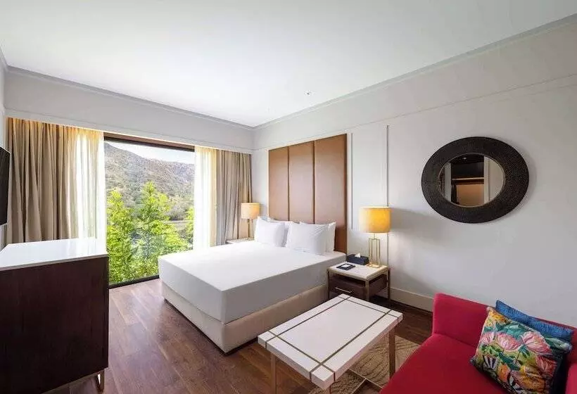 ホテル Radisson Blu Resort Kumbhalgarh