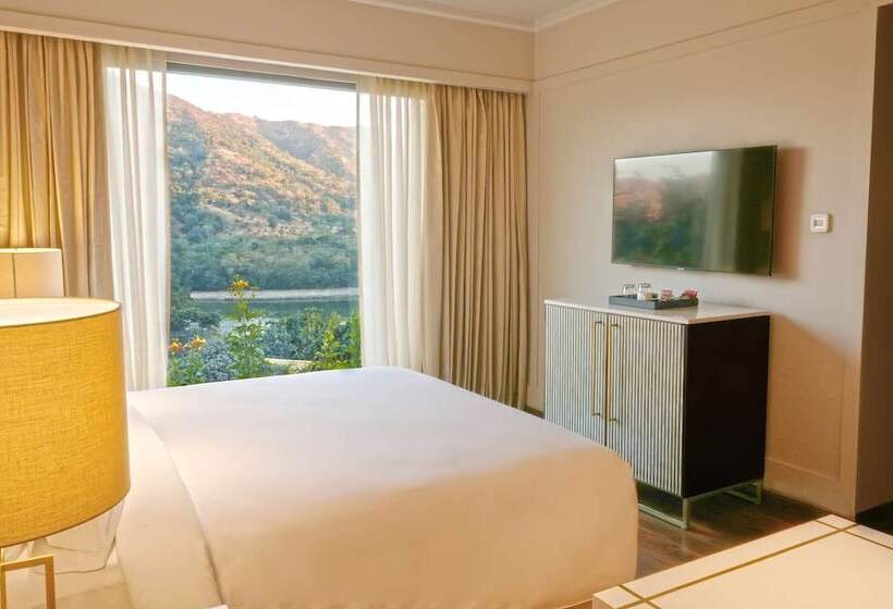 Hotel Radisson Blu Resort Kumbhalgarh