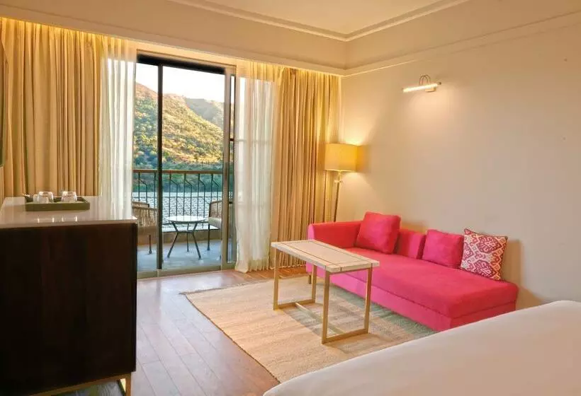 ホテル Radisson Blu Resort Kumbhalgarh