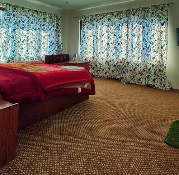 Hotel Tip Top Pahalgam