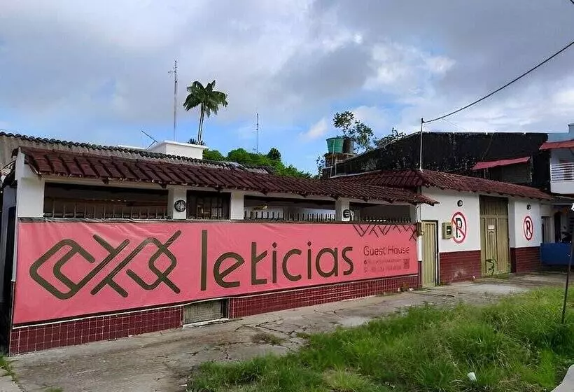 هاستل Leticias Guest House