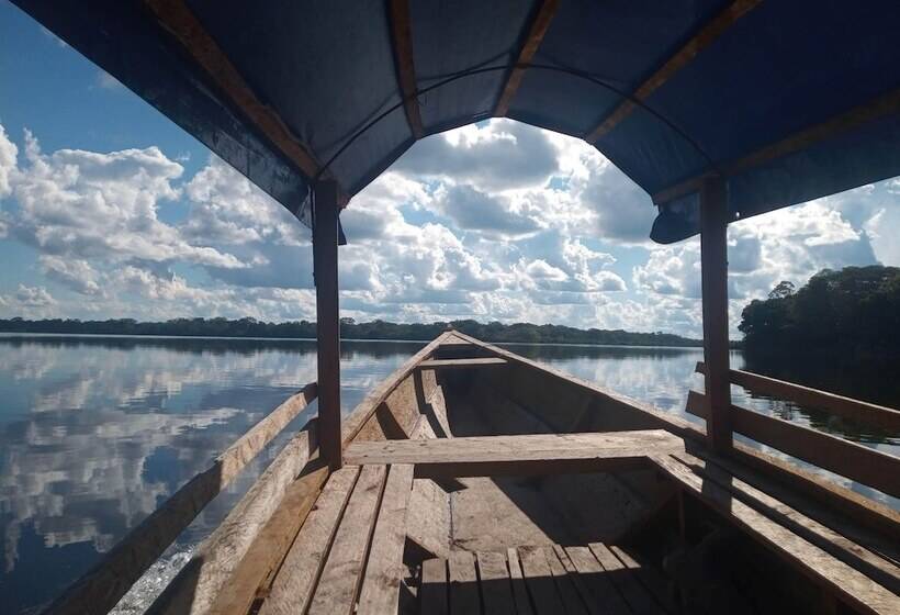 هاستل Leticias Guest House