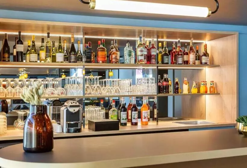 ホテル Mercure Toulouse Aeroport Blagnac