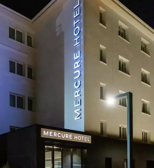 ホテル Mercure Toulouse Aeroport Blagnac