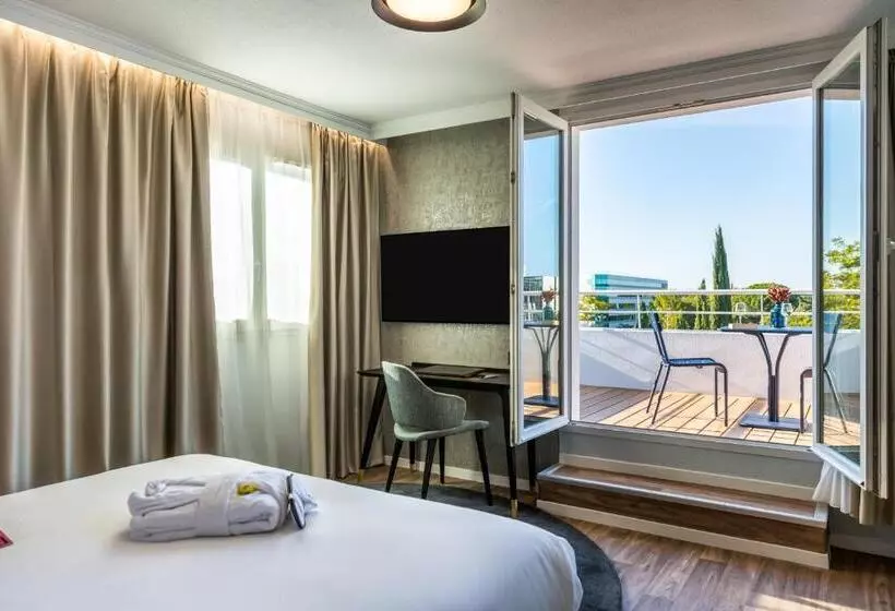 ホテル Mercure Toulouse Aeroport Blagnac