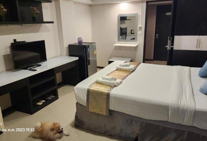 ホテル Topten Grand