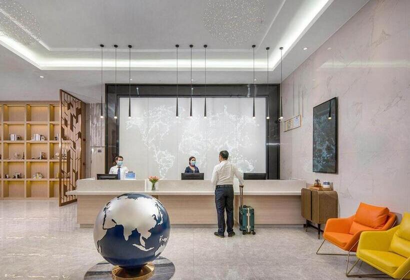 Kyriad Hotel Guigang Wuyue Plaza Railway Station