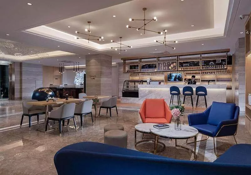 Kyriad Marvelous Hotel Huizhou South Station Danshui Yi Center