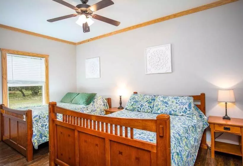 Majatalo River Bend Hideaway On Medina