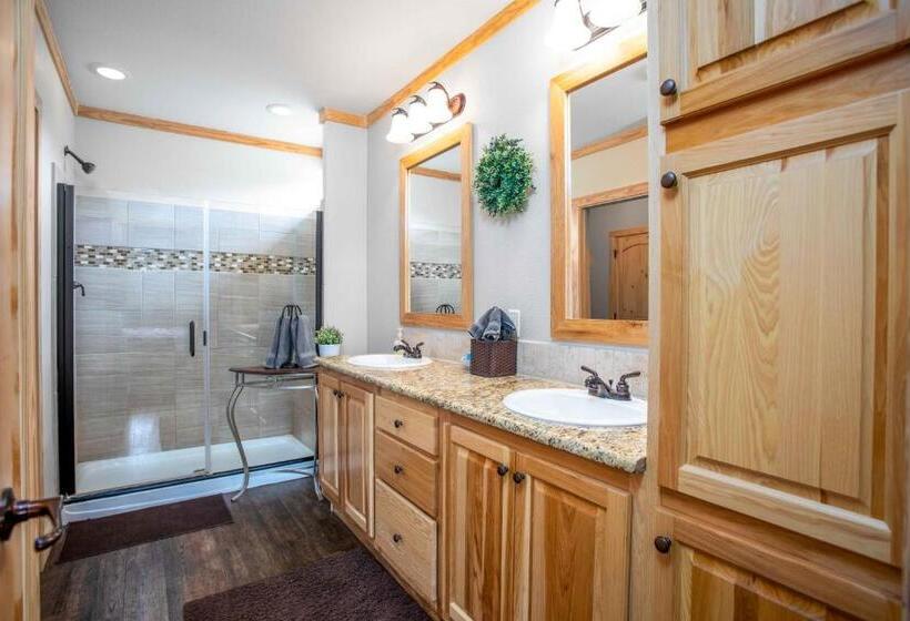 Pensionat River Bend Hideaway On Medina