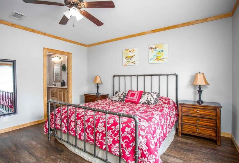 Pensionat River Bend Hideaway On Medina