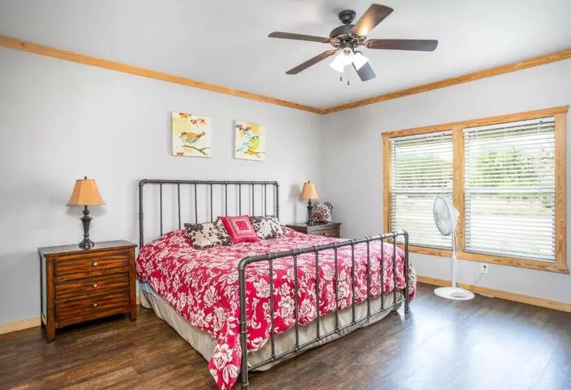 Majatalo River Bend Hideaway On Medina