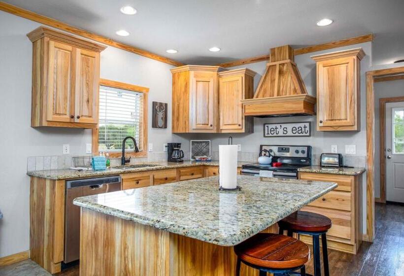 Pensionat River Bend Hideaway On Medina