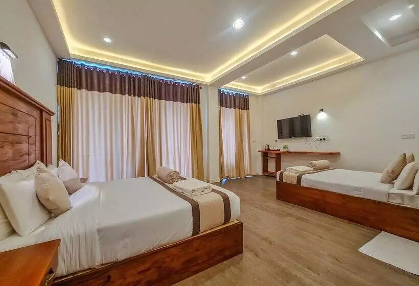 Top Rich Hotel Nuwara Eliya