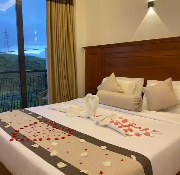 Top Rich Hotel Nuwara Eliya