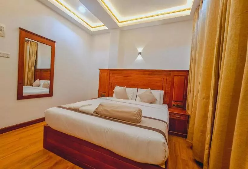 Top Rich Hotel Nuwara Eliya