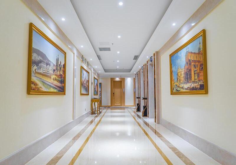 Vienna International Hotel Chongqing Ranjiaba