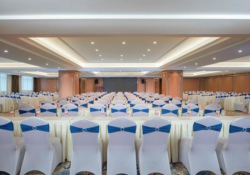 Vienna International Hotel Ganzhou Longnan