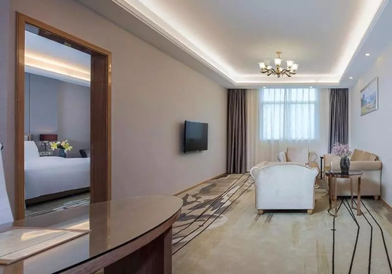 Vienna International Hotel Ganzhou Longnan