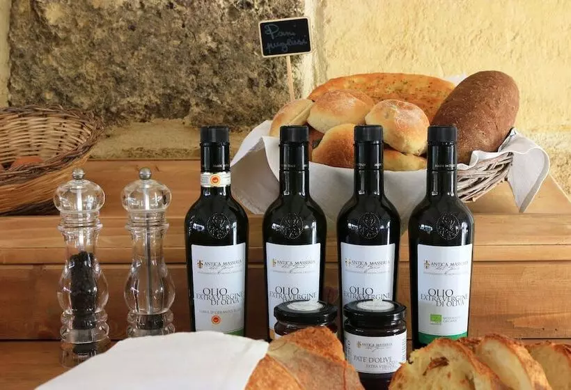 تختخواب و صبحانه Masseria Fano Relais & Wine