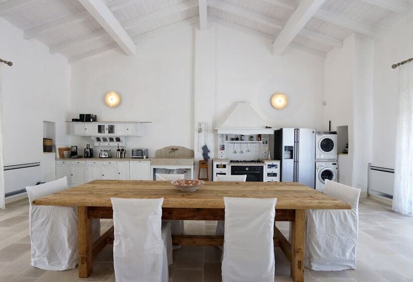 Bed and Breakfast Masseria Fano Relais & Wine
