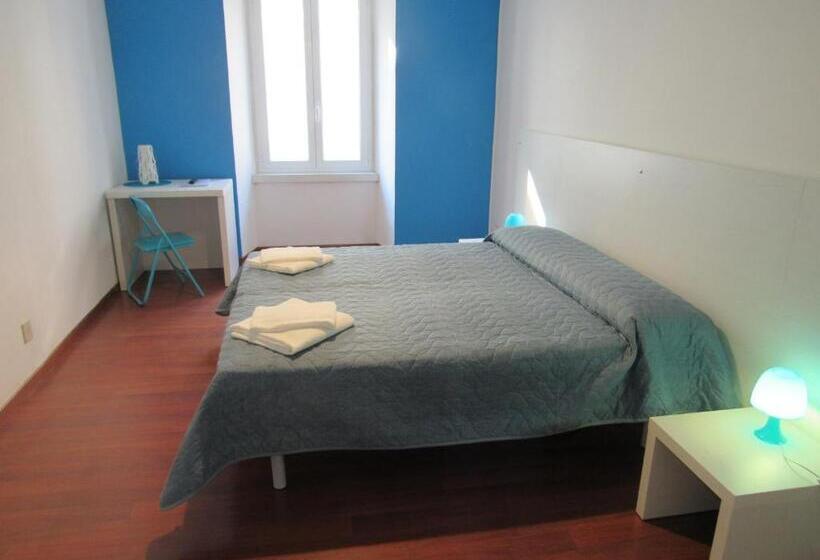 تختخواب و صبحانه Smart Accomodation