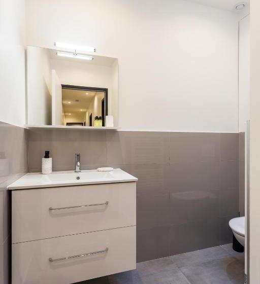 Cmg   Champs Elysées Boetie 4df