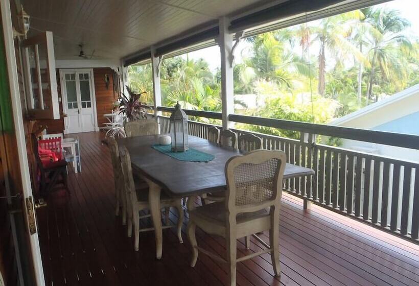 Driftwood Bed And Breakfast