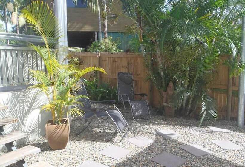 Driftwood Bed And Breakfast