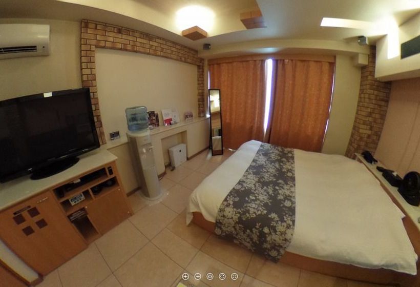 ホテル カーシュ Cache 男塾ホテルグループ