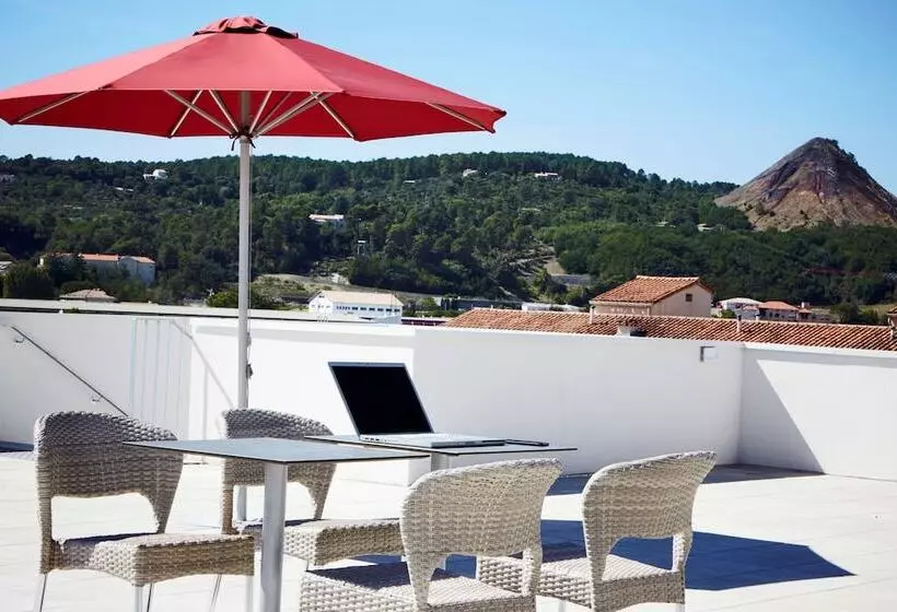 ホテル Campanile Ales Centre  Cevennes