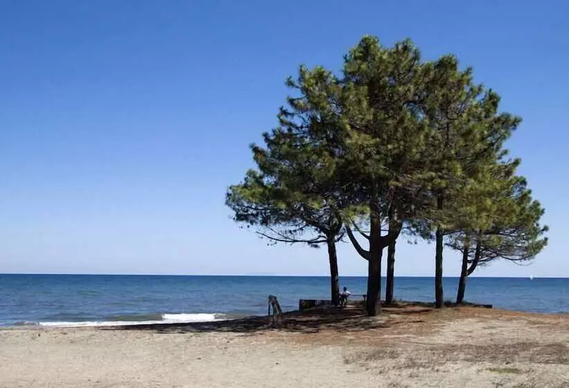 هتل Camping Merendella