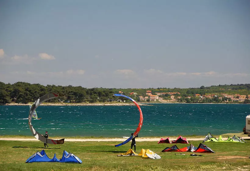 ホテル Arena Stupice Camping Homes