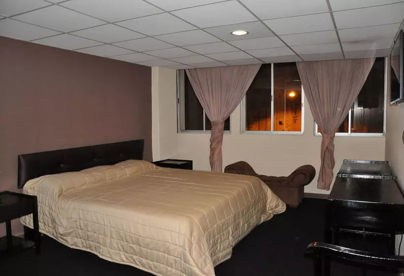 Hotel Catedral Cuenca