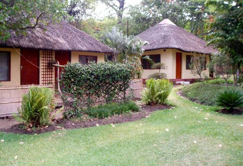 酒店 Nkhudzi Beach Lodge