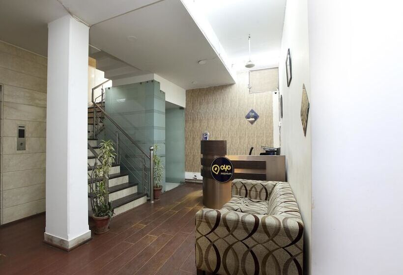 Отель Oyo Premium Near Mega Mall