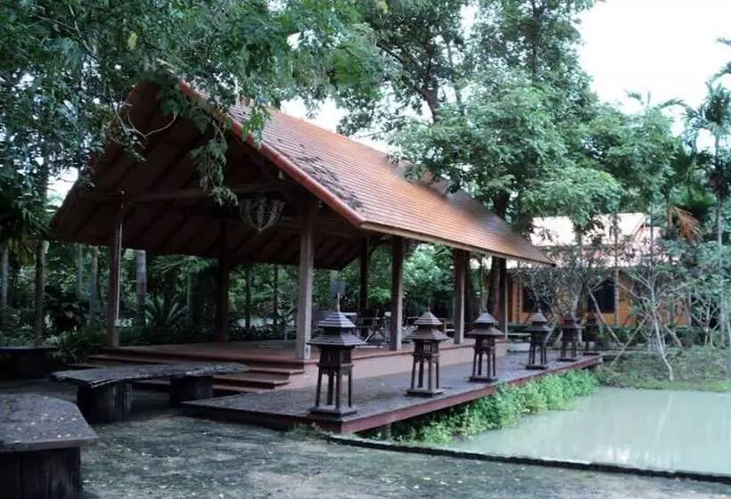 ホテル Rai Sai Luang Resort