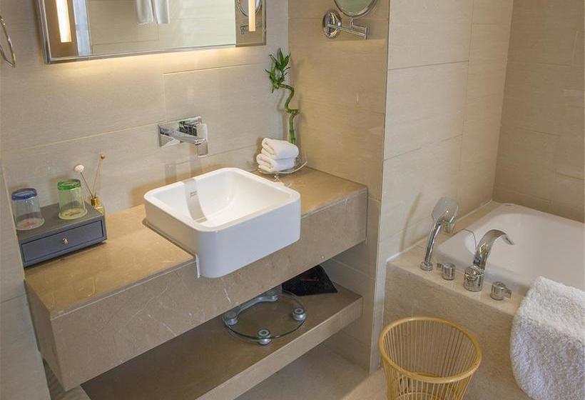 בית מלון כפרי Ramada Enping