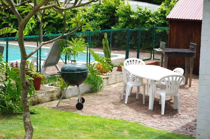 پانسیون Aqua Marine Guest House