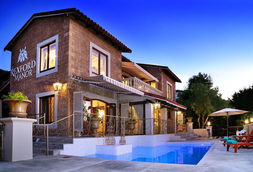 פנסיון Rexford Manor Guesthouse