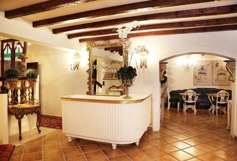 פנסיון Rexford Manor Guesthouse